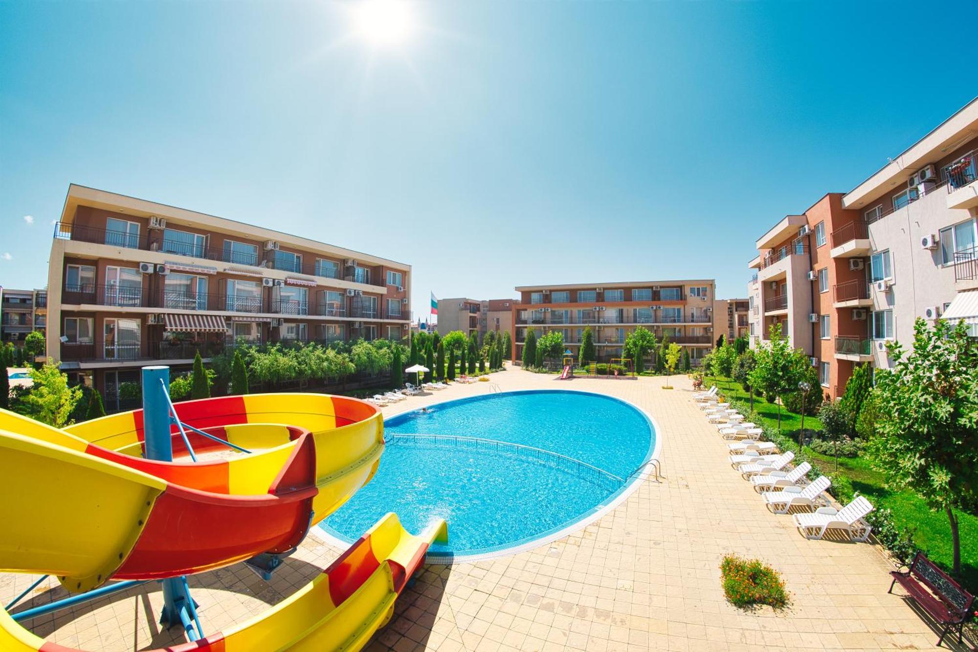 סאני ביץ' Nessebar And Holiday Fort Apartments מראה חיצוני תמונה